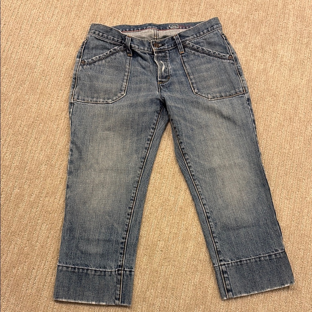 Gap Capri Distressed Denim Jeans